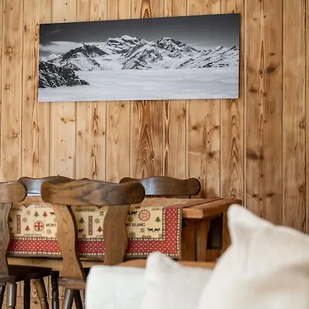 Cosy Alpin Terrasse Parking Appartamento